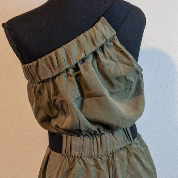 Anthropologie one-shoulder jumpsuit - Picture 3 of 3